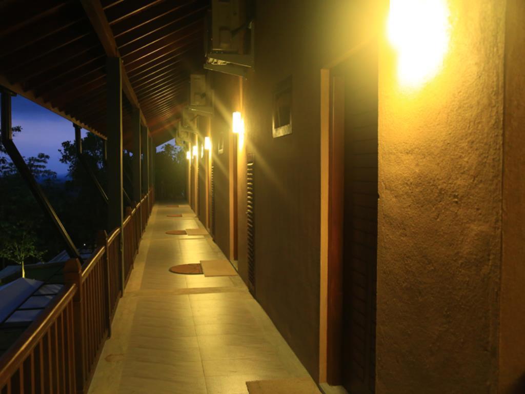 Nature Lovers Resort Ingiriya Bagian luar foto